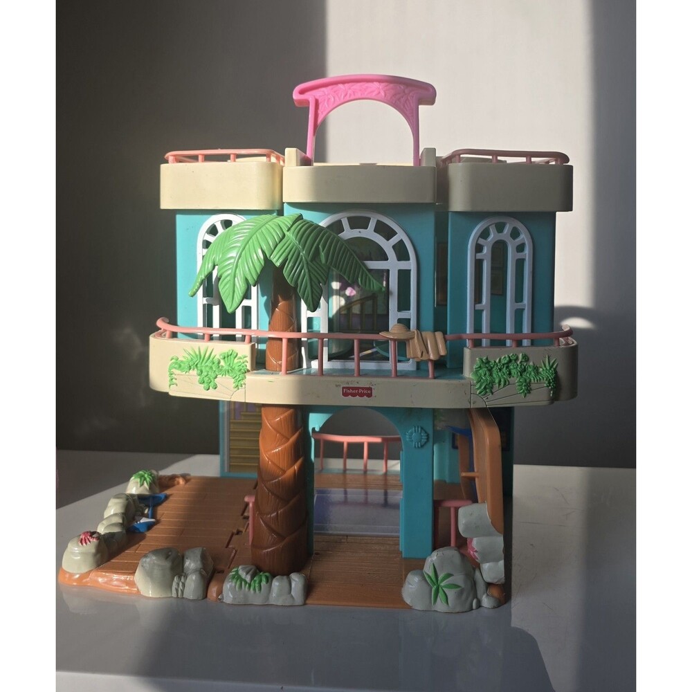 Vintage 1993 Fisher-Price Sweet Streets Tropical Beach House Dollhouse Loving...
